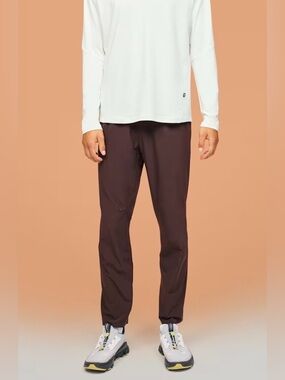 ON RUNNING Men’s Ox Brown Movement Pants